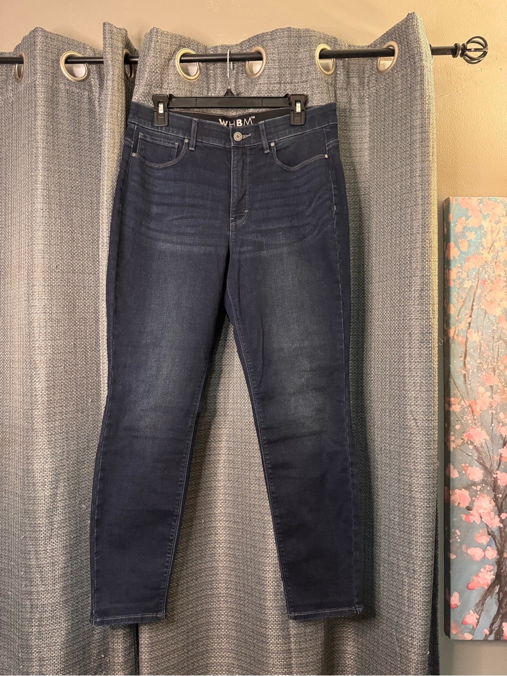 White House Black Market WHBM Slimming Skinny Jeans